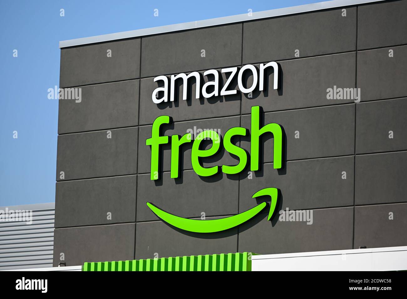 Woodland Hills, United States. 27th Aug, 2020. Detailed view of signage at  an Amazon Fresh grocery store location, Thursday, August 27, 2020, in  Woodland Hills, Calif. The new 35,000 square-foot store is