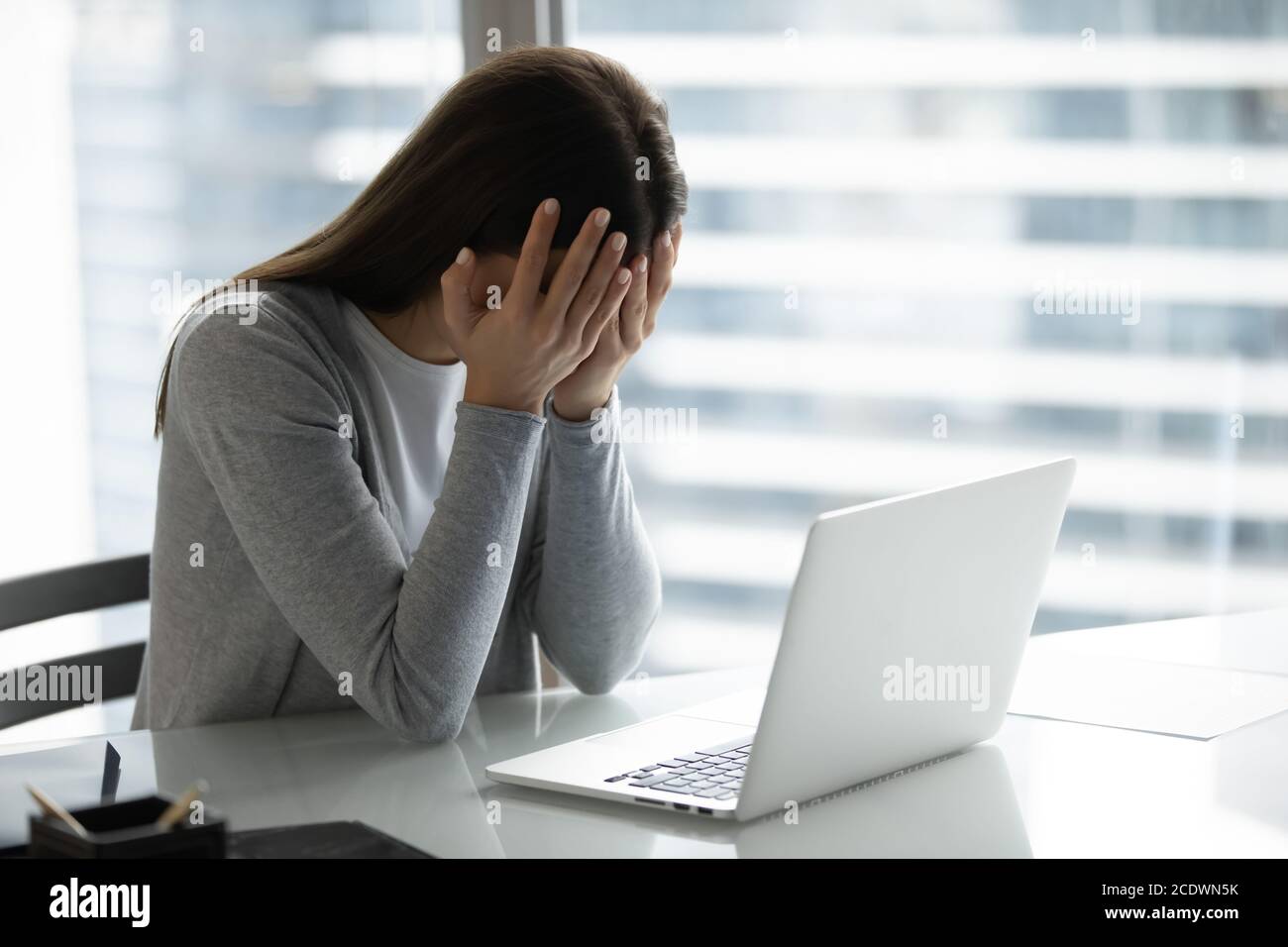 Woman hands face frustrated hi-res stock photography and images - Alamy