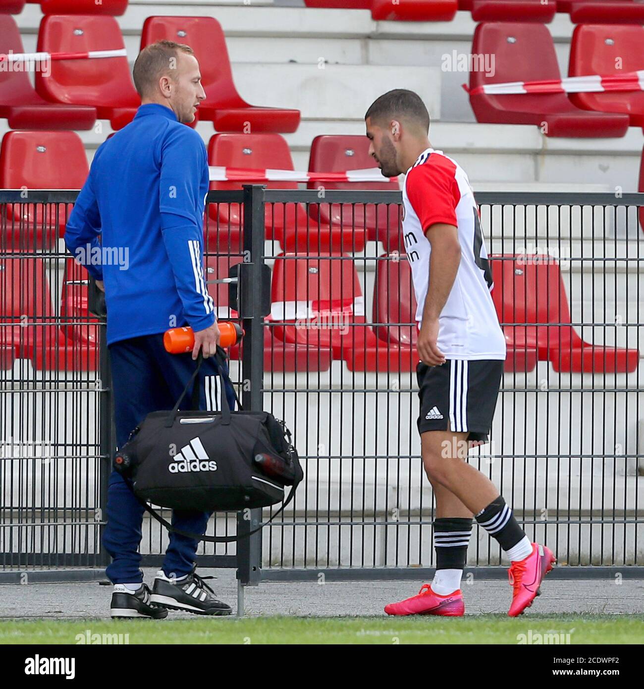 ROTTERDAM - 29-08-2020 , Football, sportcomplex Varkenoord , Dutch Divisie  1-A , season 2020-2021, Feyenoord O21 player Marouan Azarkan leaving the  pitch injured during Feyenoord O21 - NAC O21 (2-4 Stock Photo - Alamy