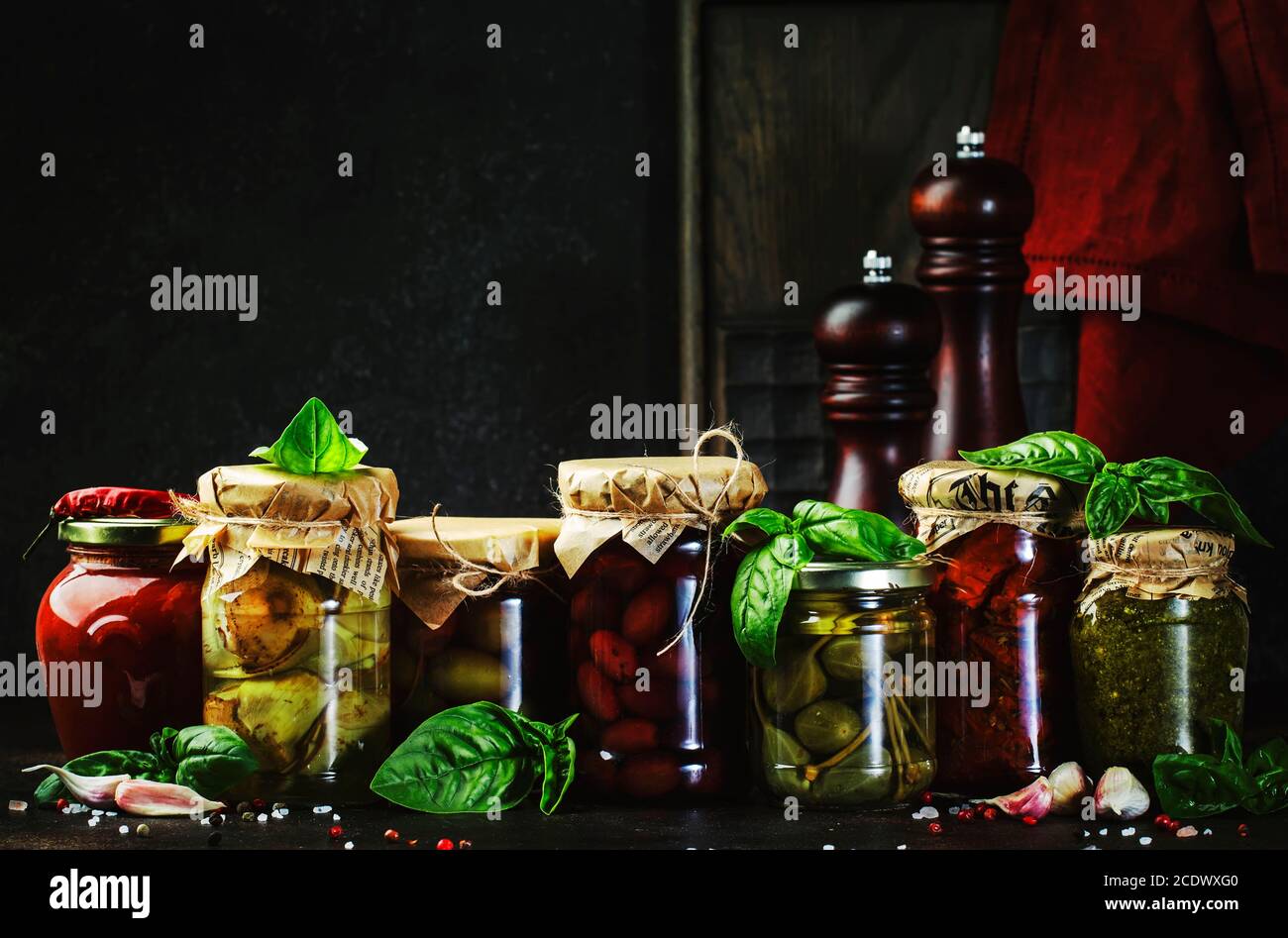 Практик фасоль красная. Щавель консервированный купить. Консервированные вишни. Сердцевина пальмы консервы. Органическая консервация.