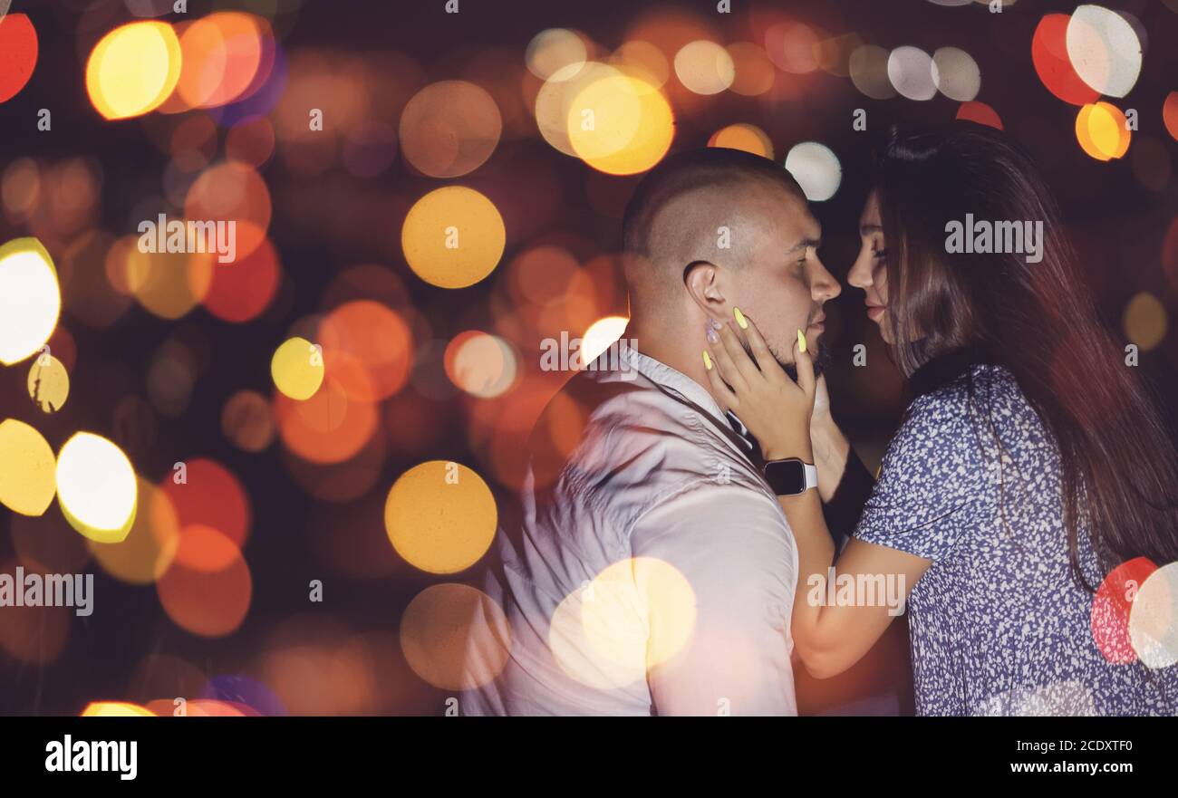 First kiss hi-res stock photography and images - Alamy