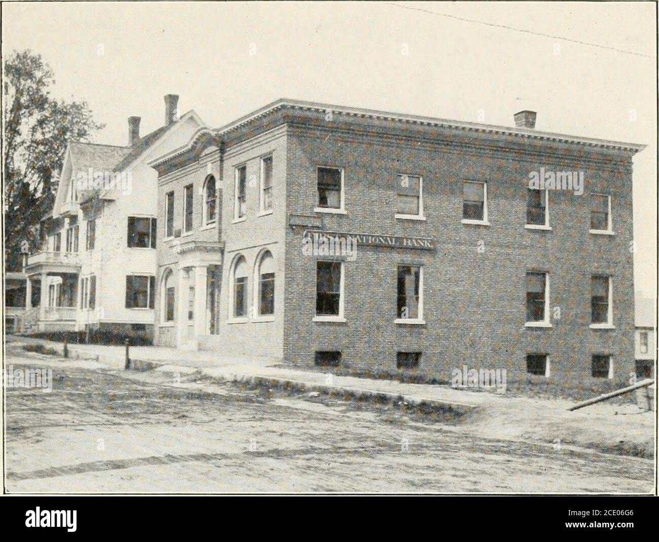 . The history of Hillsborough, New Hampshire, 1735-1921 . be itsguests. At the same time Grand Matron Mrs. Florence T. Davisand her suite made an official visit. There were nearly twohundred present. January, 1921, Mrs. Maude B. Proctor Grand Martha, Mrs.Edith Perham of Atlantic Chapter and Mrs. Helen Bunnell in-stalled the following officers: Miss Isabel Bowers, WorthyMatron; Leon B. Proctor, Worthy Patron; Mrs. Emma Whelply,Associate Matron; Mrs. Mary MacGregor, Secretary; Mrs. AdaH. Brown, Treasurer; Mrs. Emily Flanders, Conductress; Mrs.Lottie Harvey, Assistant Conductress; Mrs. Emma Locke Stock Photo