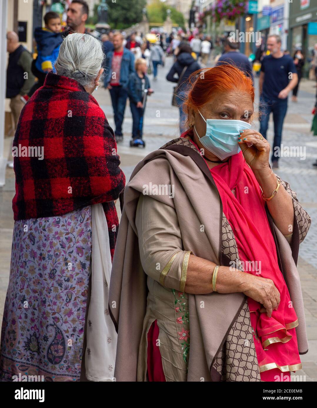 Indian wears face masks hi-res stock photography and images - Alamy