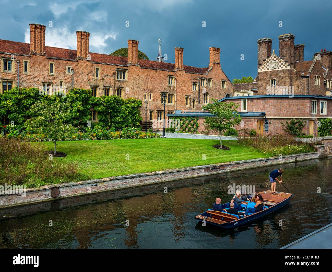 Punting on the River Cam in front of Magdalene College, Cambridge University. Cambridge tourism. Stock Photo