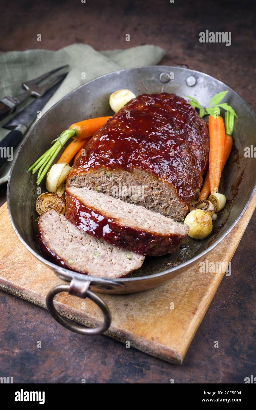 Ground chuck hires stock photography and images Alamy