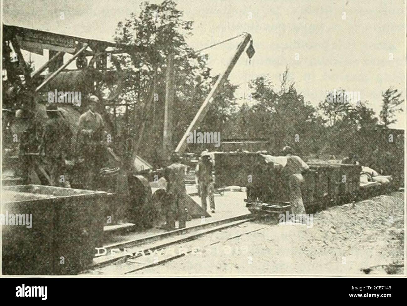 . Engineering and Contracting . Loading Fine Aggregate Into Batch Boxes ...