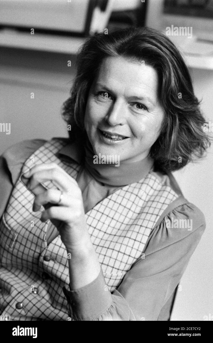 Sheila Lawlor Centre for Policy Studies. London. 03 December 1990. Photo: Neil Turner Stock Photo