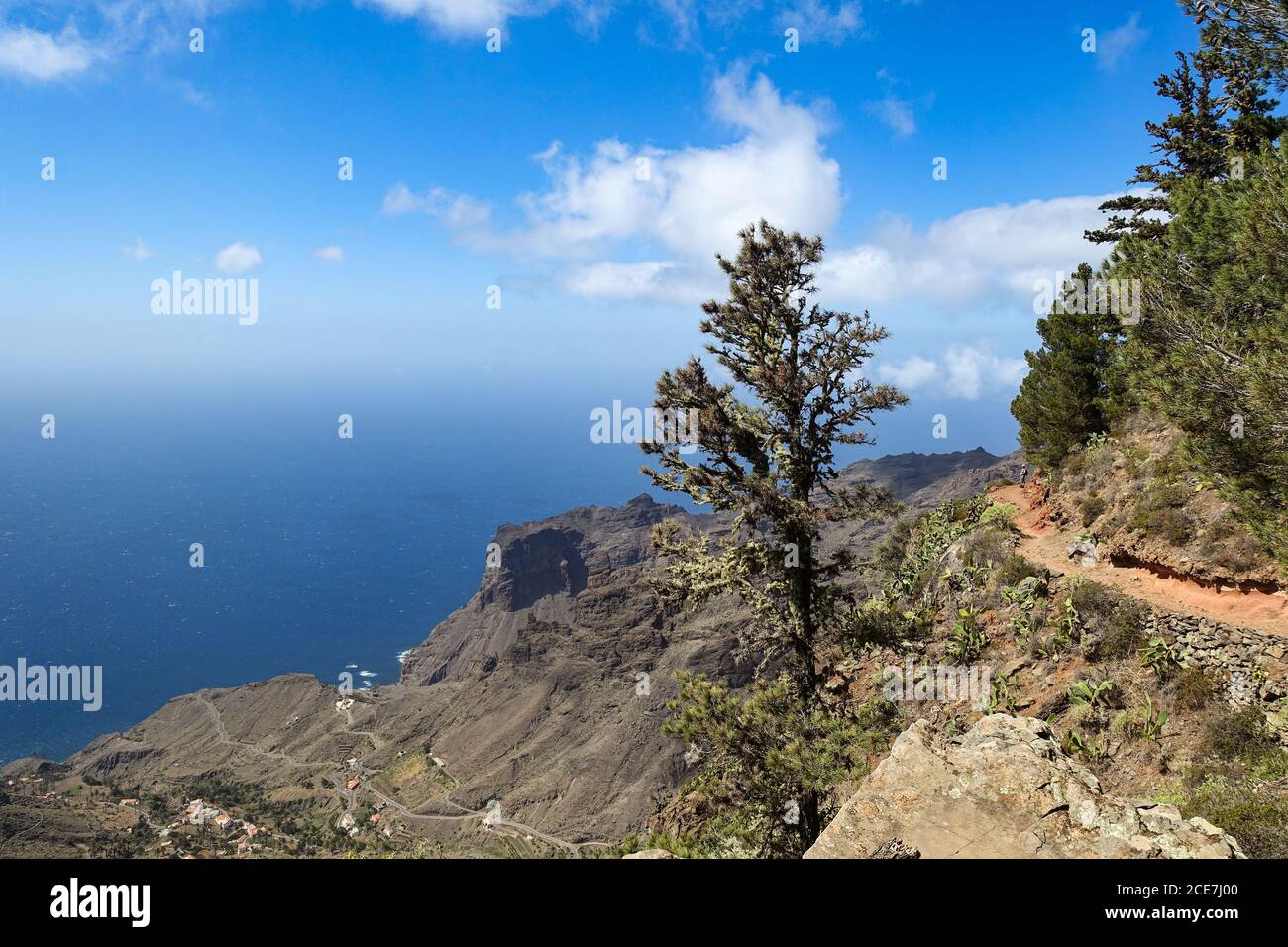 Rugged mountain path in the northwest of the island of La Gomera (below is Taguluche) Stock Photo