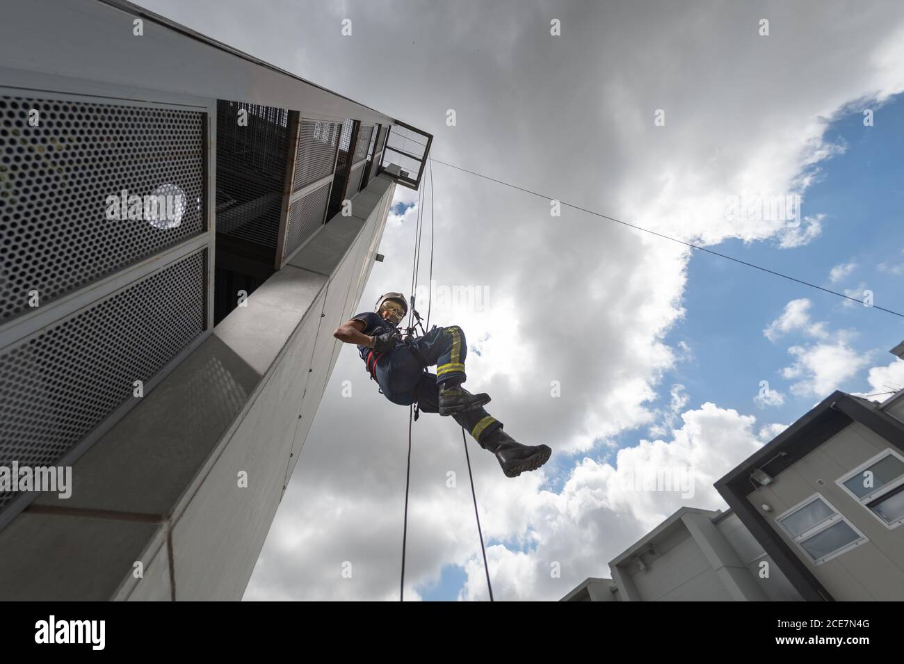 Firefighter fit hi-res stock photography and images - Alamy
