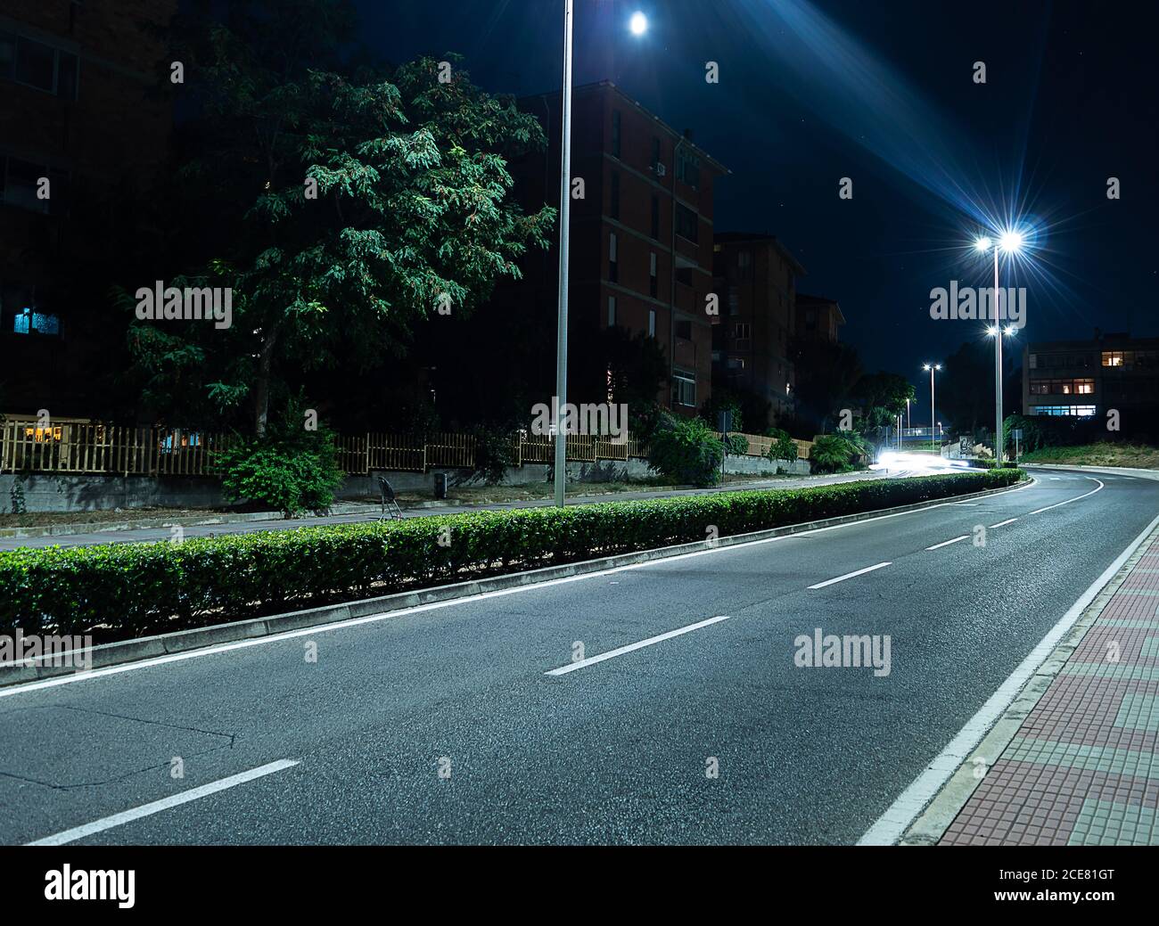 Empty road night america hi-res stock photography and images - Alamy