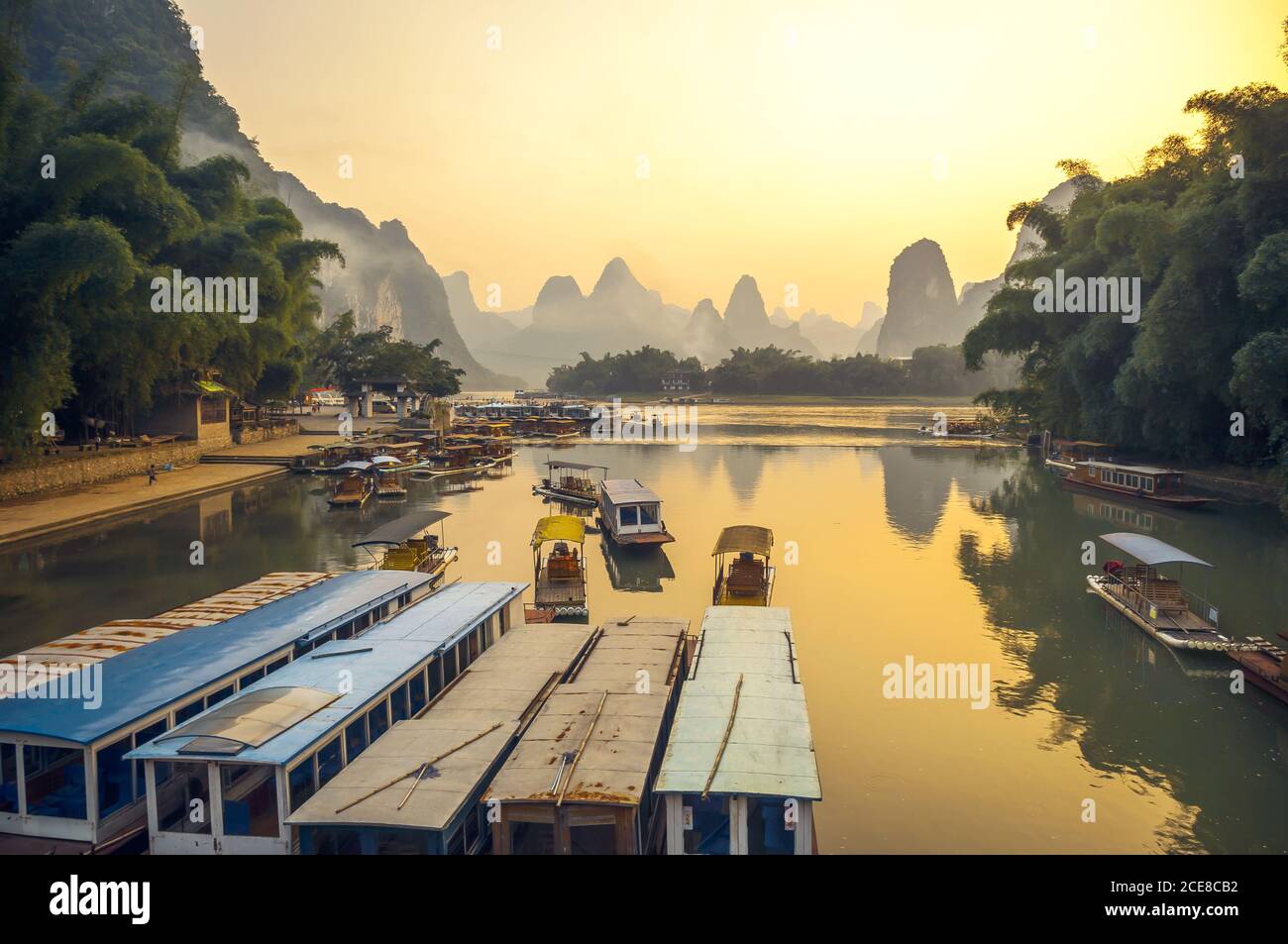 Vessels of mountains hi-res stock photography and images - Alamy