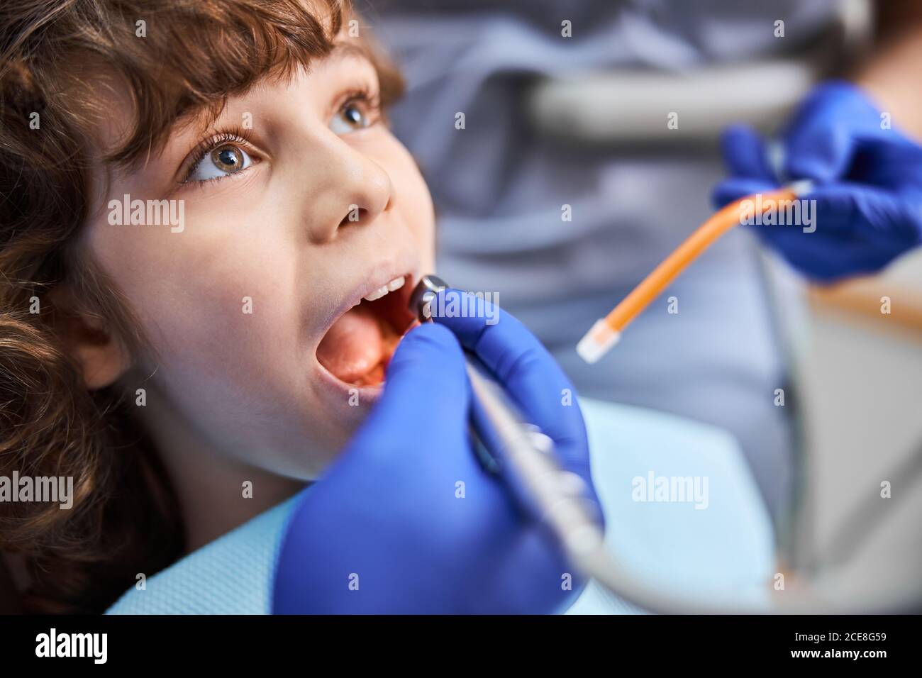 Обработка полости рта ребенку. Заболевания рта у детей.