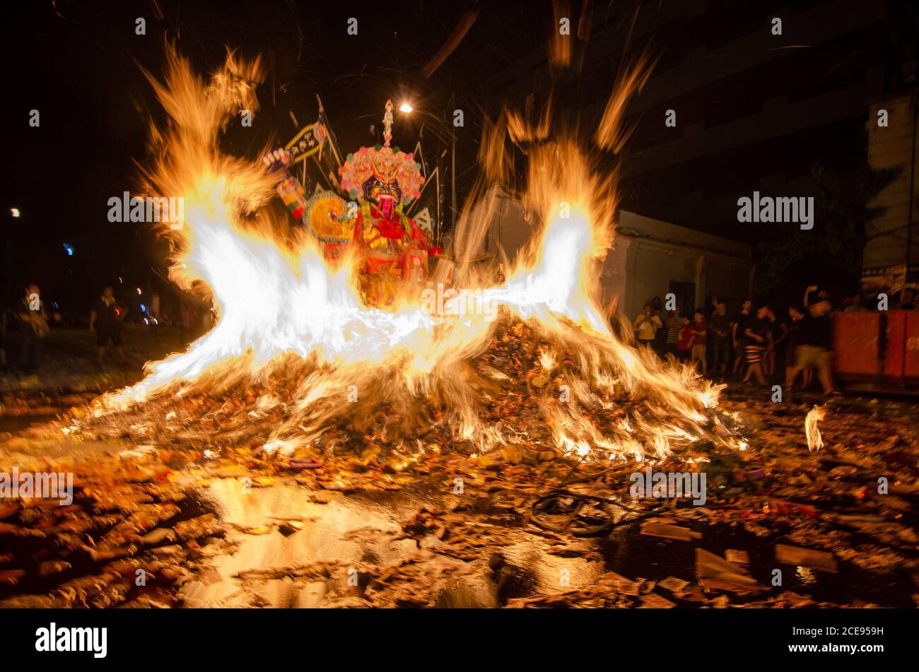 Page 3 Joss Paper For Chinese High Resolution Stock Photography And Images Alamy