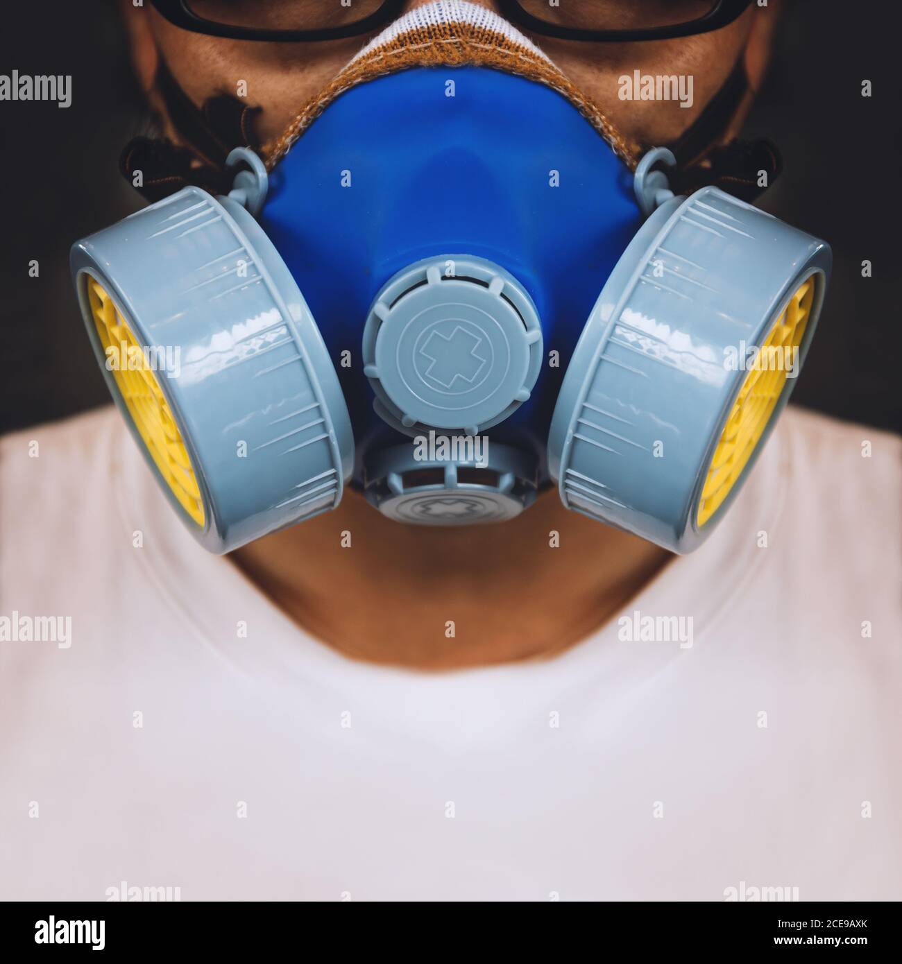 Download Chemical Dust Safety Face Mask High Resolution Stock Photography And Images Alamy Yellowimages Mockups