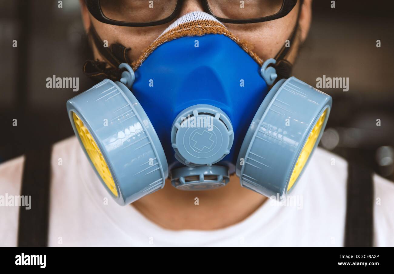 Download Chemical Dust Safety Face Mask High Resolution Stock Photography And Images Alamy PSD Mockup Templates