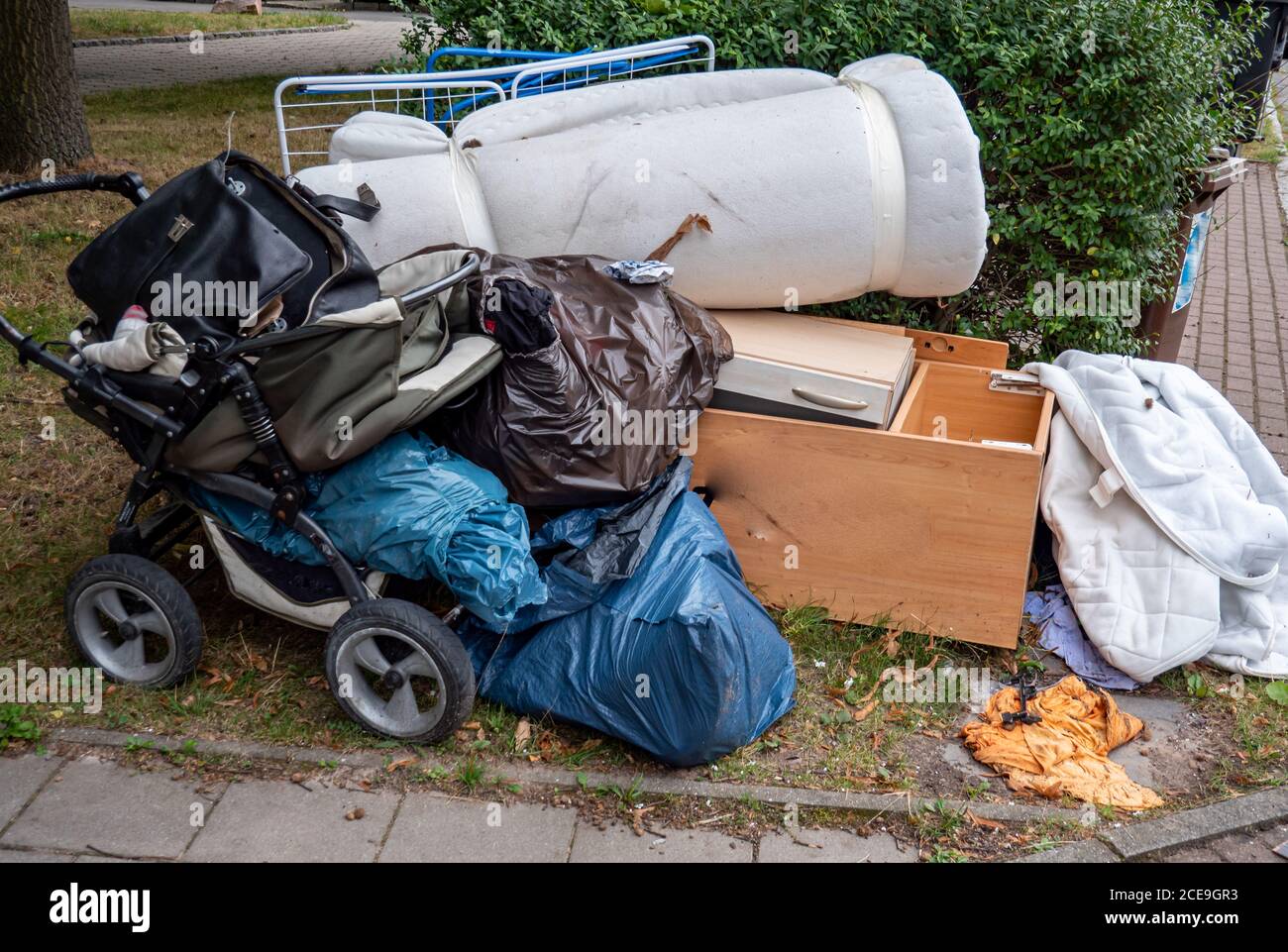 Bulky waste collection hires stock photography and images Alamy
