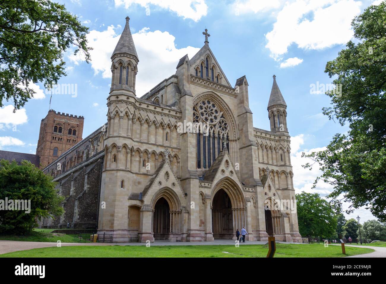 Exterior view of the western facade of Cathedral & Abbey Church of Saint Alban, St Albans, Hertfordshire, UK. Stock Photo