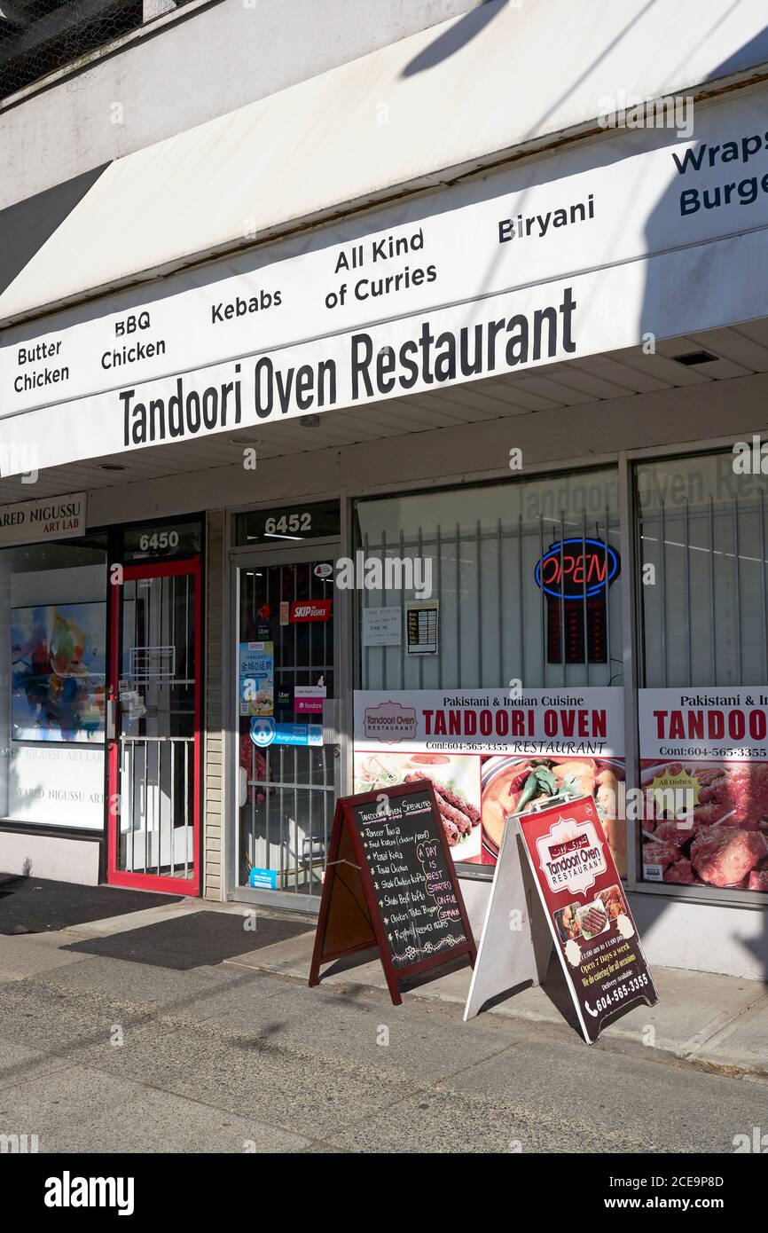 The Tandoori Oven Indian restaurant in the Punjabi Market district on Main Street, Vancouver, BC, Canada Stock Photo