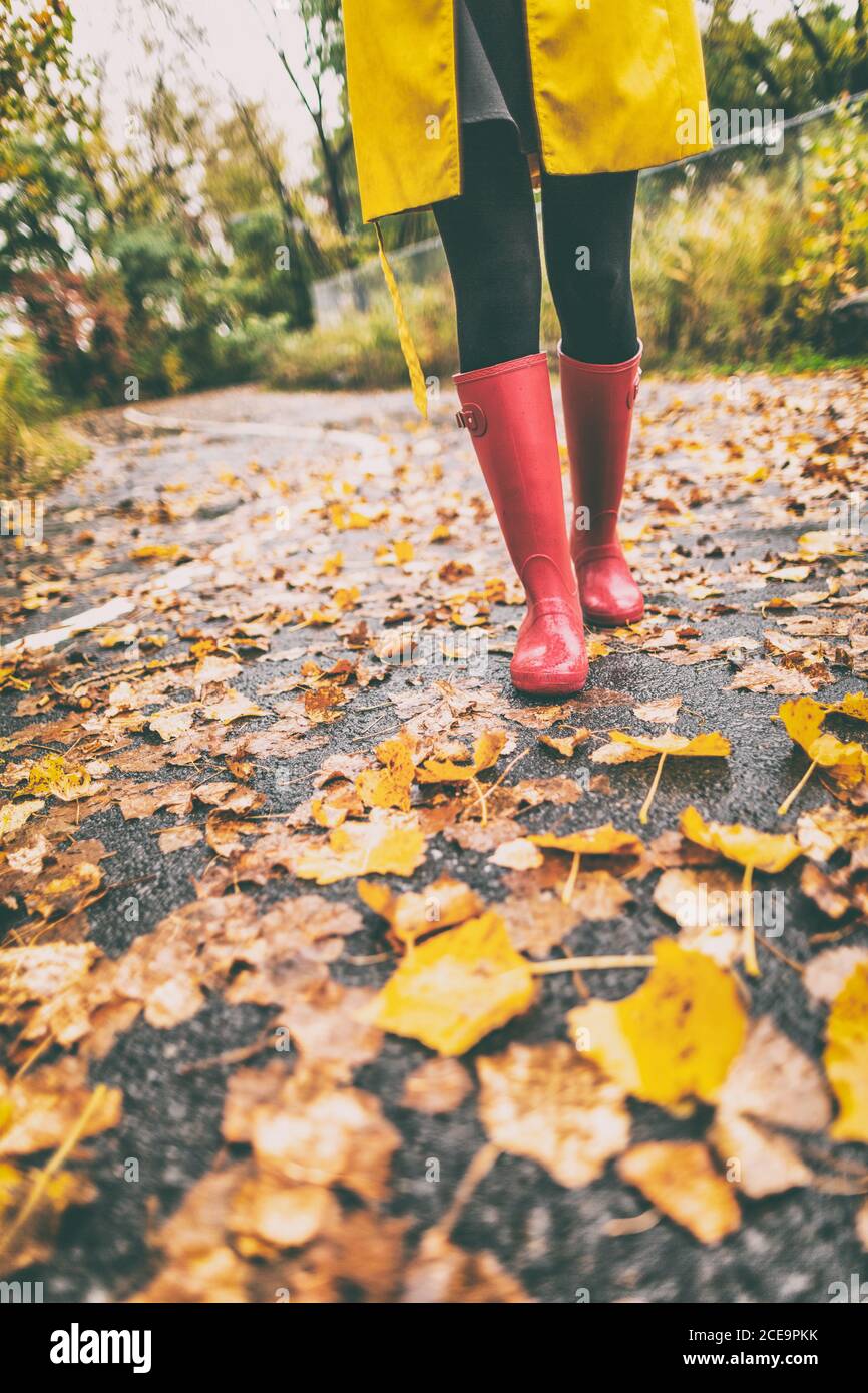 red fall boots