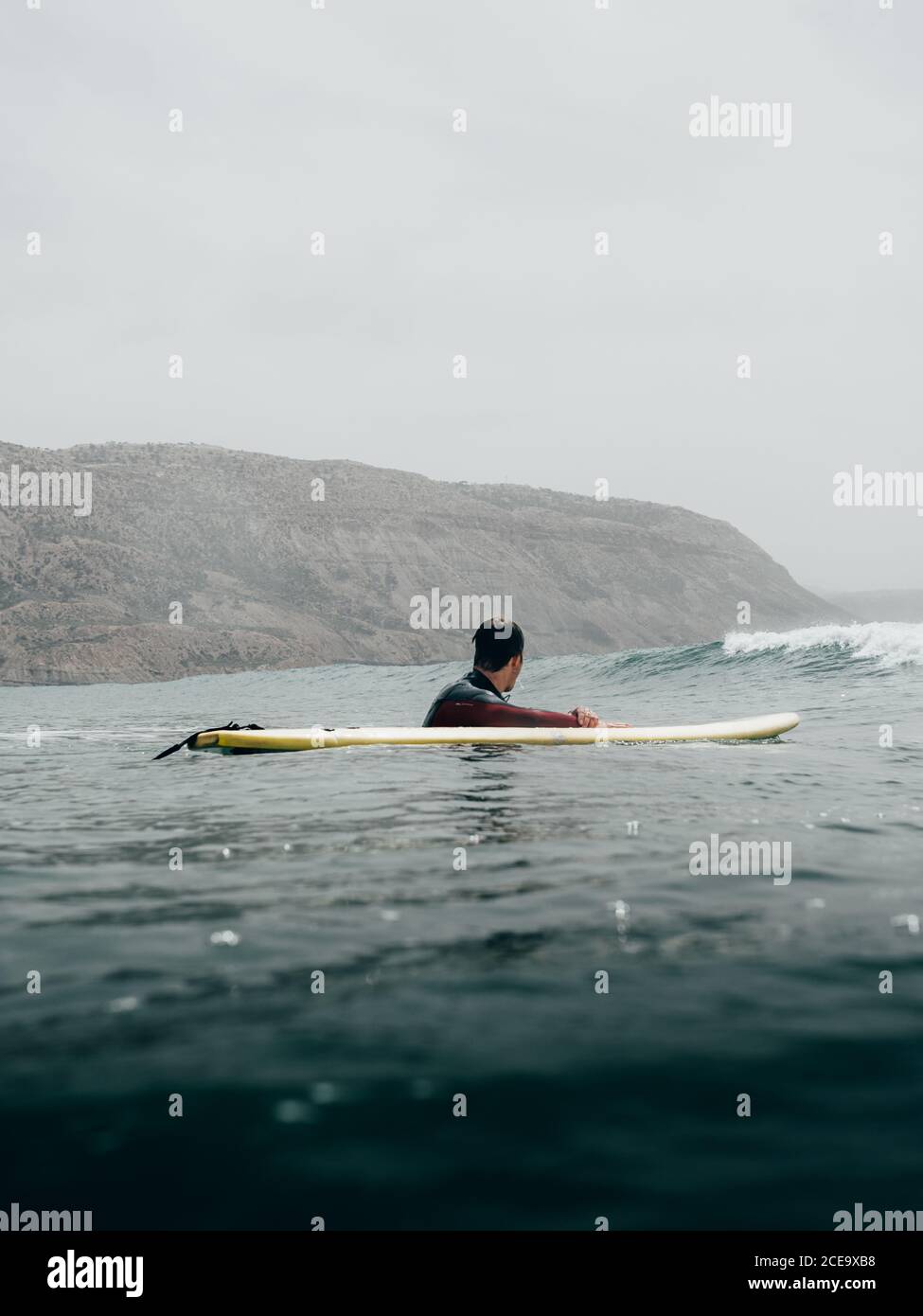 Surfer season hi-res stock photography and images - Alamy
