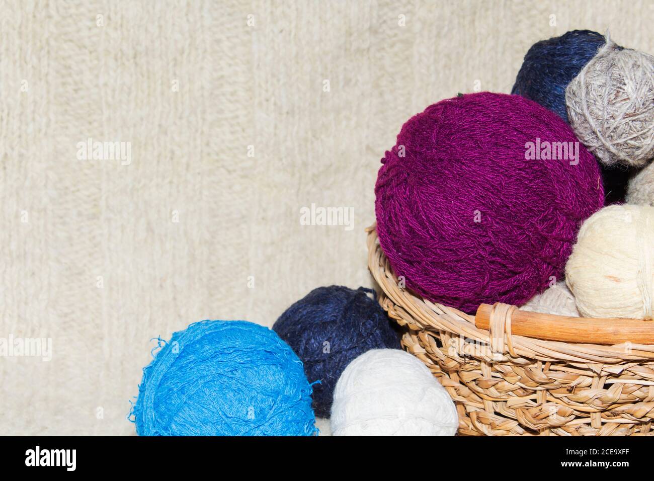 Hank of wool hi res stock photography and images alamy