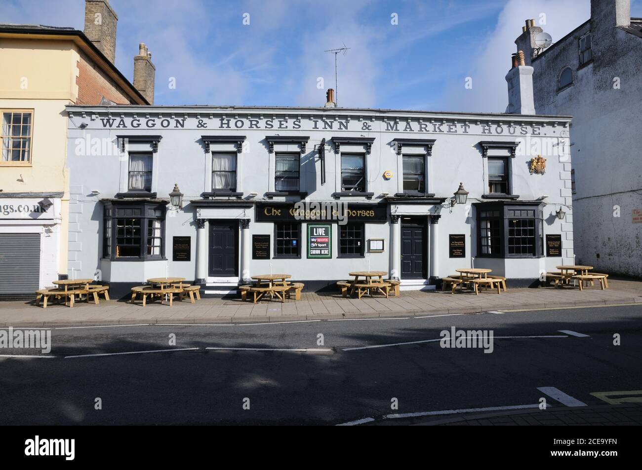 Waggon and horses pub hires stock photography and images Alamy