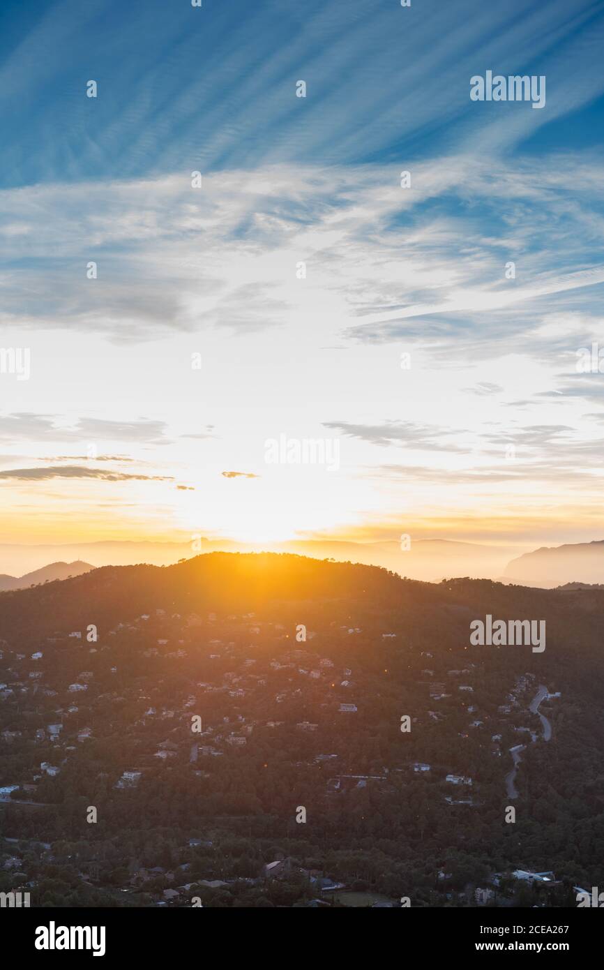 Beautiful sky and mountains hi-res stock photography and images - Alamy