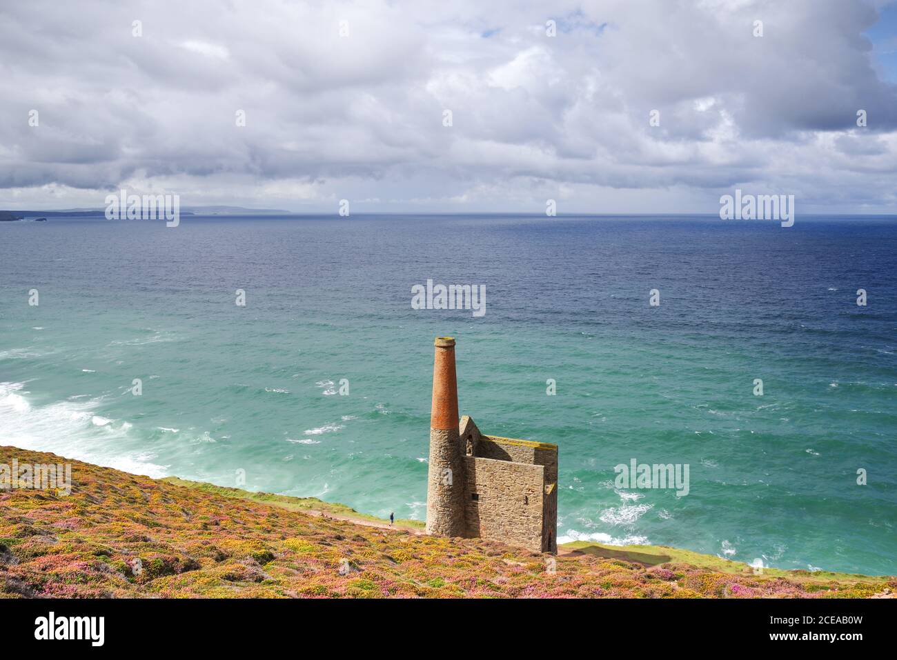 Ruins of the Towanroath Shaft Pumping Engine House on the site of the former Wheal Coates tin mine - Cornwall, UK Stock Photo