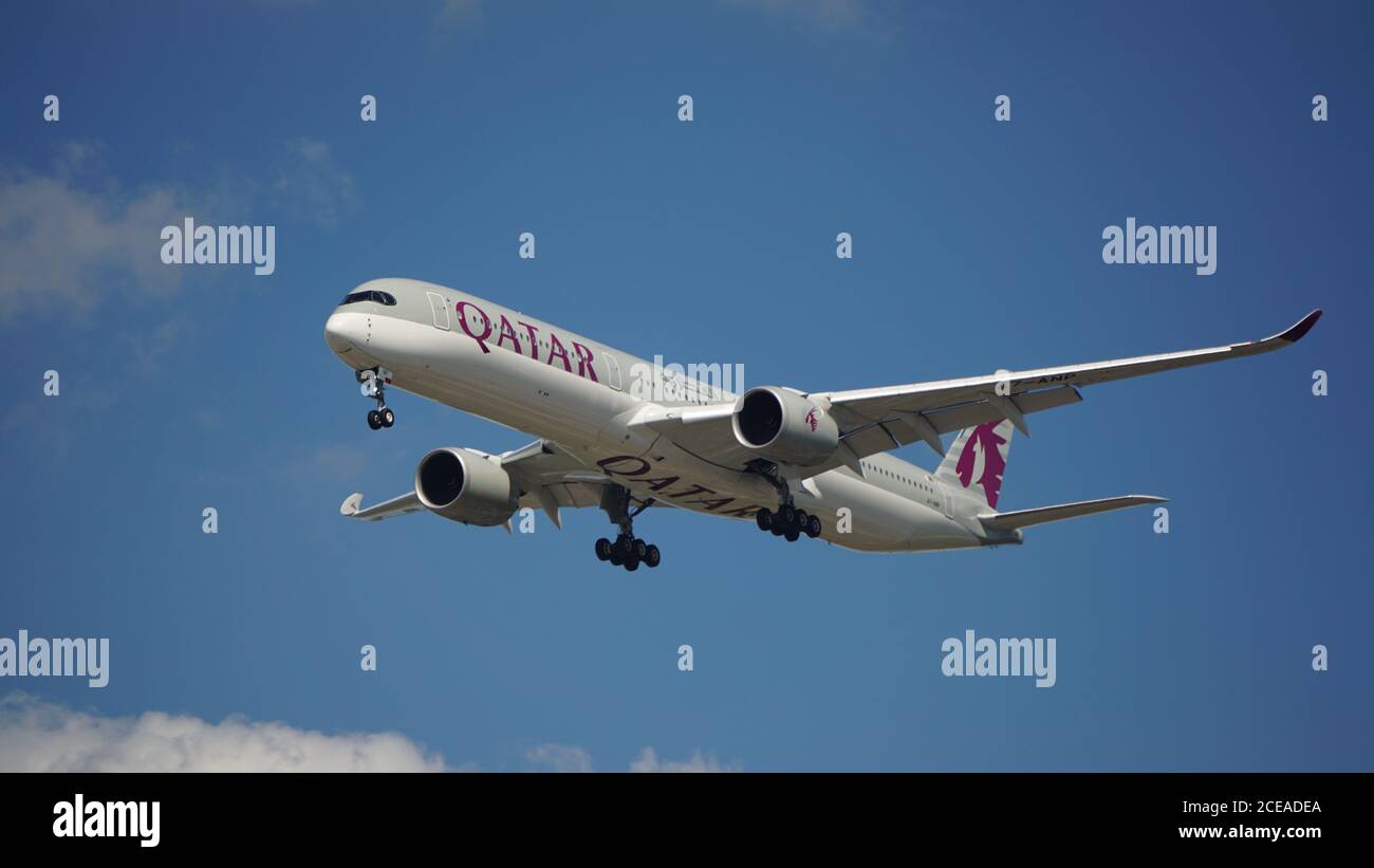 Qatar Airways Airbus A350 prepares for landing at Chicago O'Hare International Airport. The plane's registration is A7ANP. Stock Photo