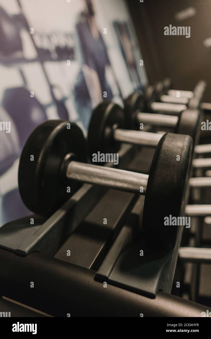 Rack dumbbells professional gym hi-res stock photography and images - Alamy