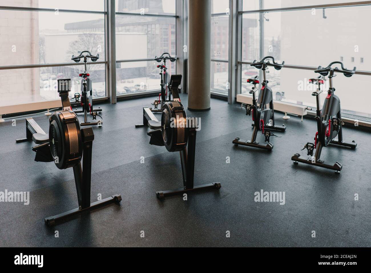 Exercise machines hires stock photography and images Alamy