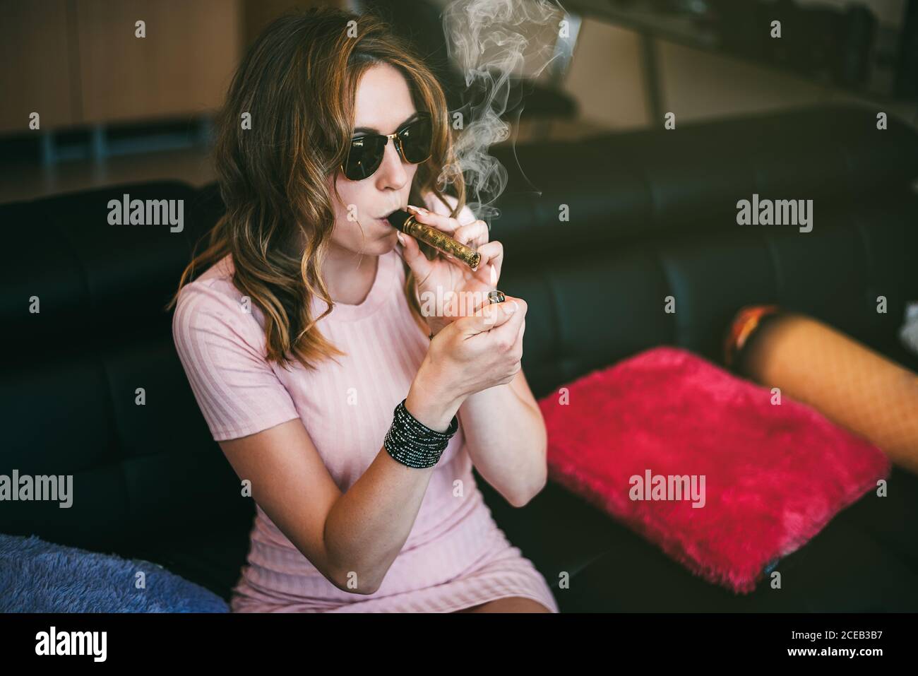 High woman smoking weed hi-res stock photography and images - Alamy