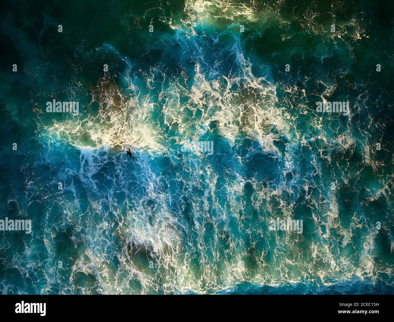 Bright splashing waves of sea Stock Photo - Alamy