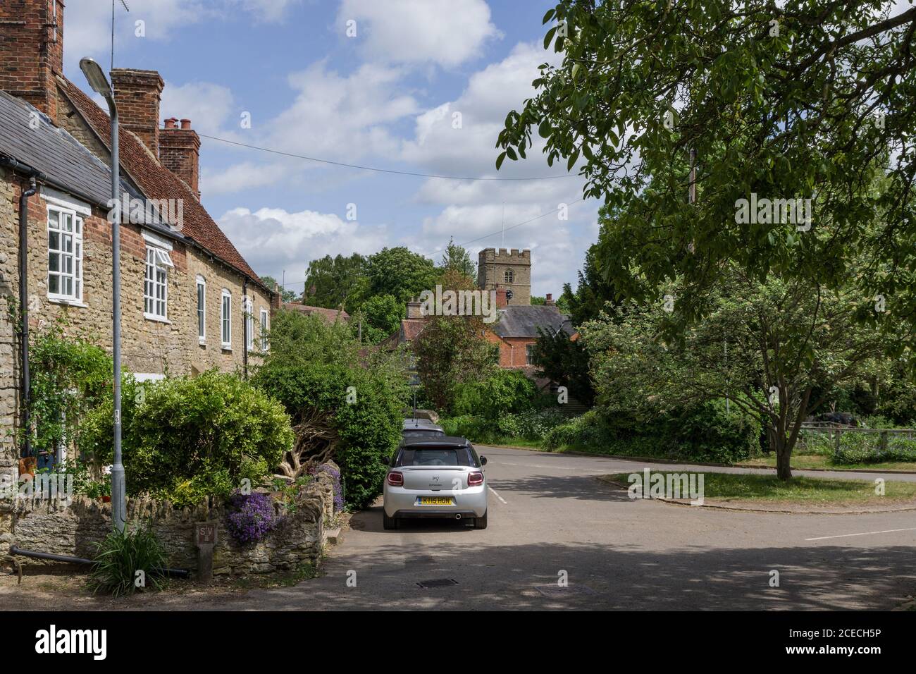 Summer scene in the pretty village of Yardley Hastings