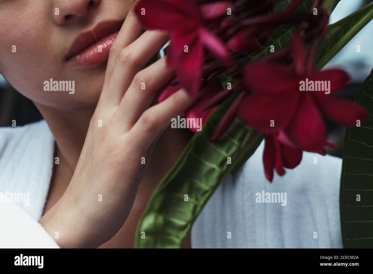 Pretty young asian woman hi-res stock photography and images - Alamy