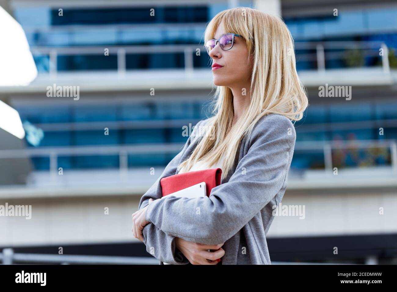 Attractive young woman hi-res stock photography and images - Alamy