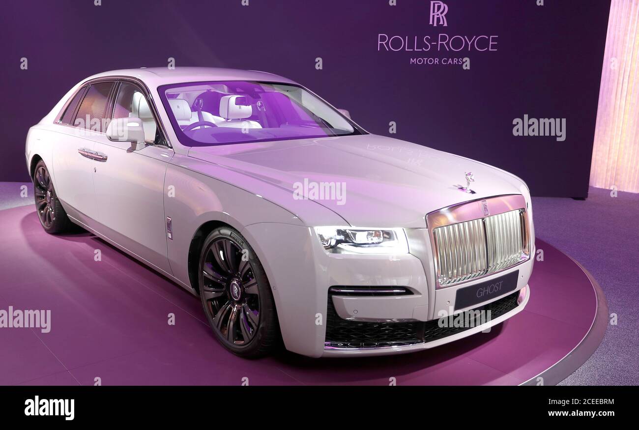 The new Rolls-Royce Ghost car is seen at the Rolls-Royce Goodwood factory  near Chichester, Britain, September 1, 2020. REUTERS/Peter Nicholls Stock  Photo - Alamy