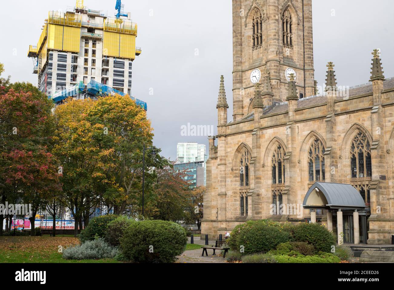 Towerblock red hires stock photography and images Alamy