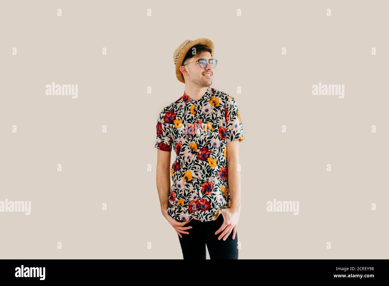 Young stylish man hi-res stock photography and images - Alamy