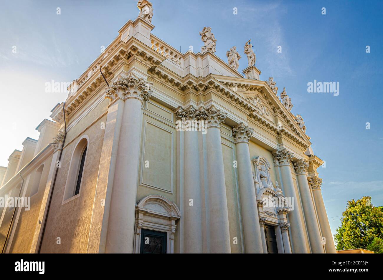 basilica dei santi celso e giuliano
