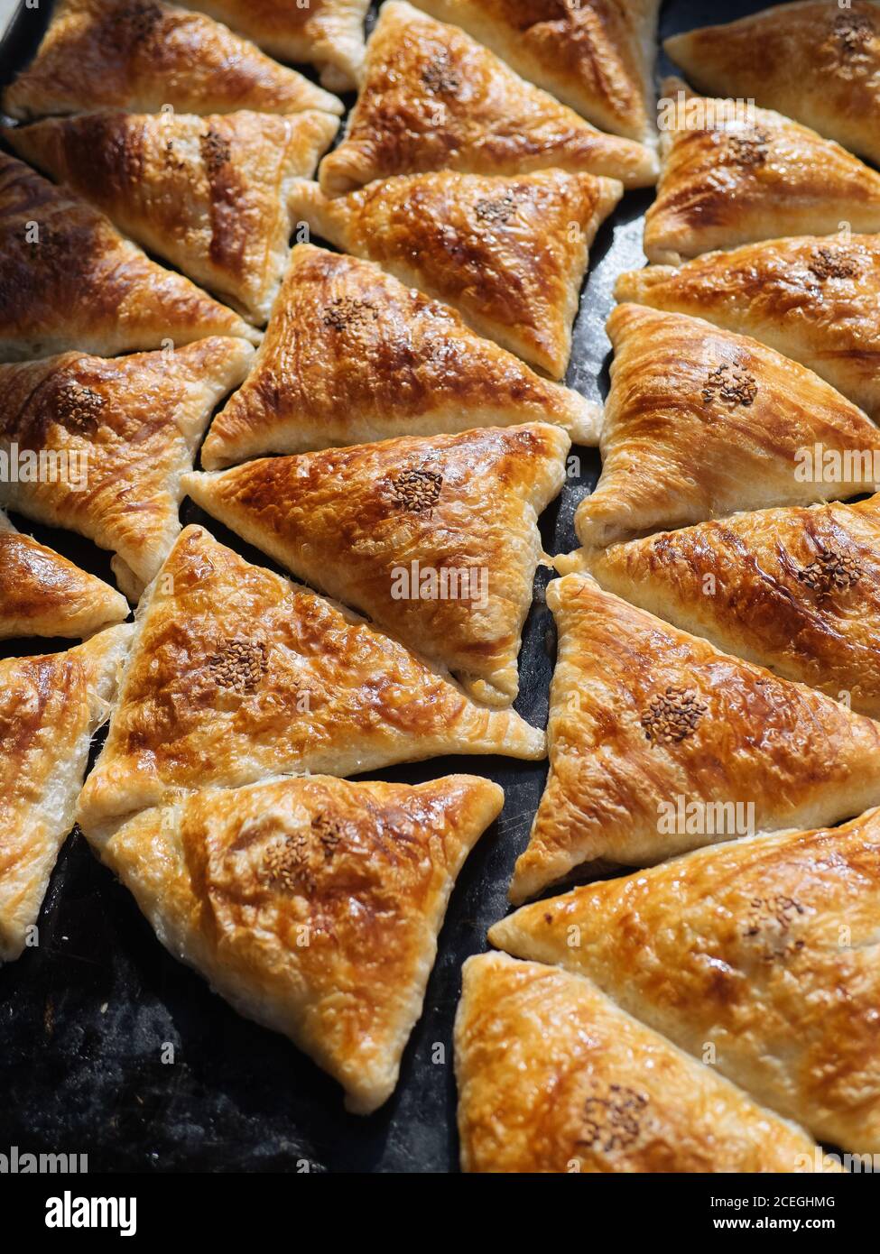 Pies and pasties hi-res stock photography and images - Alamy