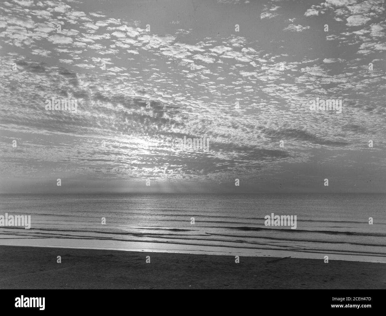 Empty beach atmosphere Black and White Stock Photos & Images - Alamy