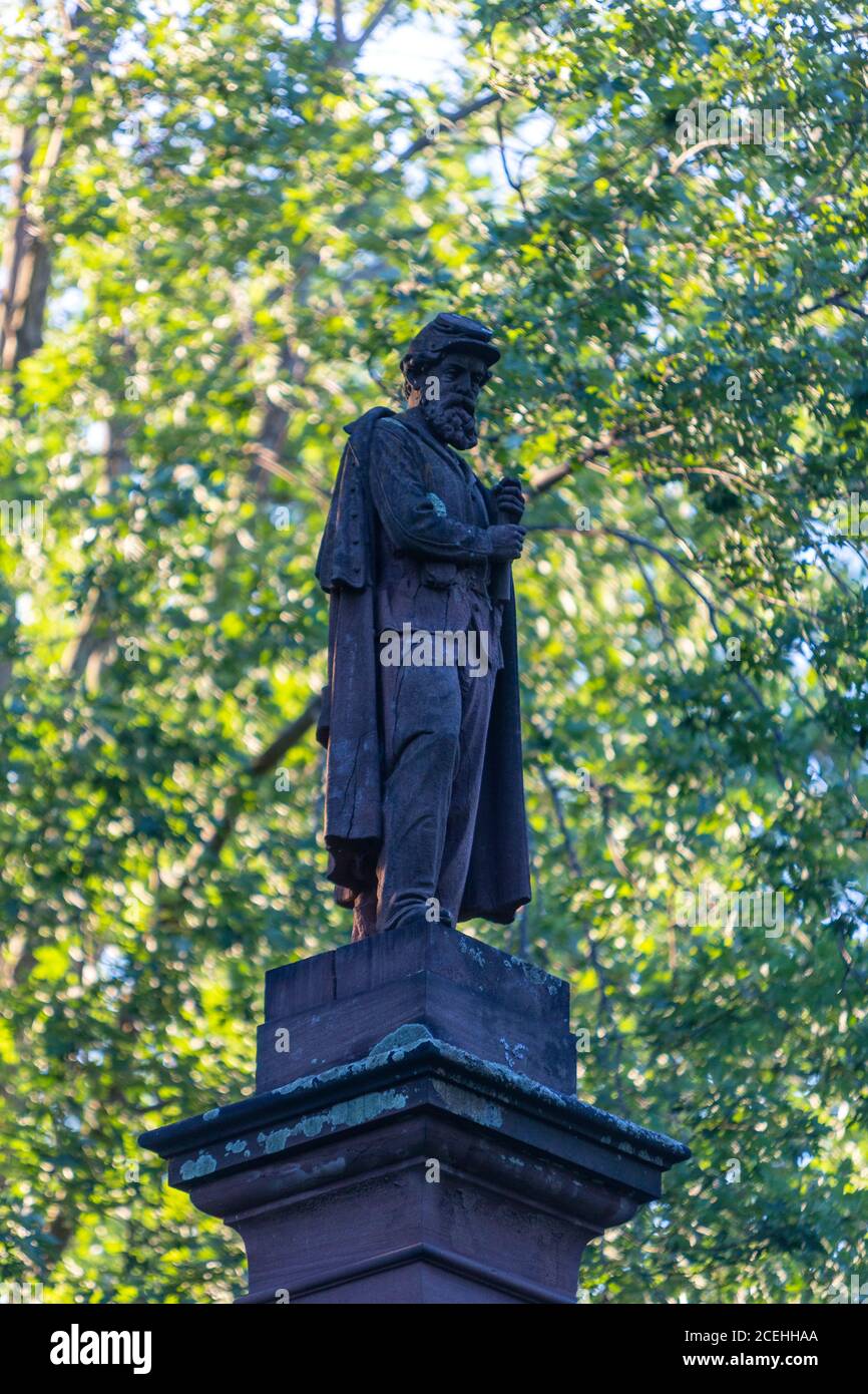 Original civil war soldier statue hires stock photography and images