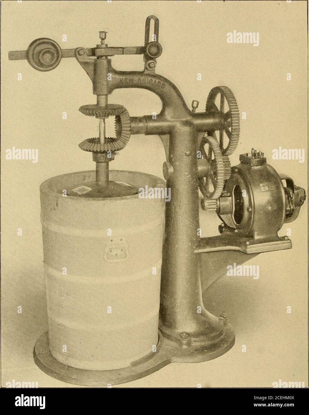 . Cassier's magazine. -AUTOMATIC BAND SAW SHARPENER DRIVEN BY A MOTOR MADE BY THE CROCKER-WHEELER COMPANY, AMPERE, N. J. 43 298 CASSIERS MAGAZINE. -ICE-CREAM FREEZER DRIVEN BY A WESTERN ELECTRIC COMPANY (CHICAGO) MOTOR ables an oyster boat to be discharged inone-half the time required under theolder methods and at a very consider-able saving. It is often convenient to have someeasily available means of warping a ves-sel along a dock, and it is also conven-ient to be able to move freight cars interminal yards and elsewhere withoutcalling for a locomotive on every suchoccasion. To meet this req Stock Photo