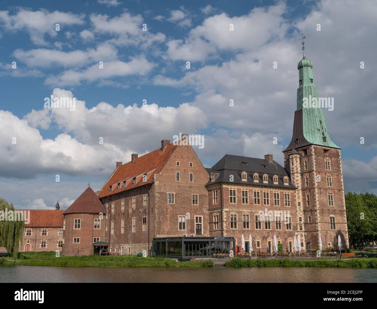 Raesfeld the castle of raesfeld in germany Stock Photo - Alamy