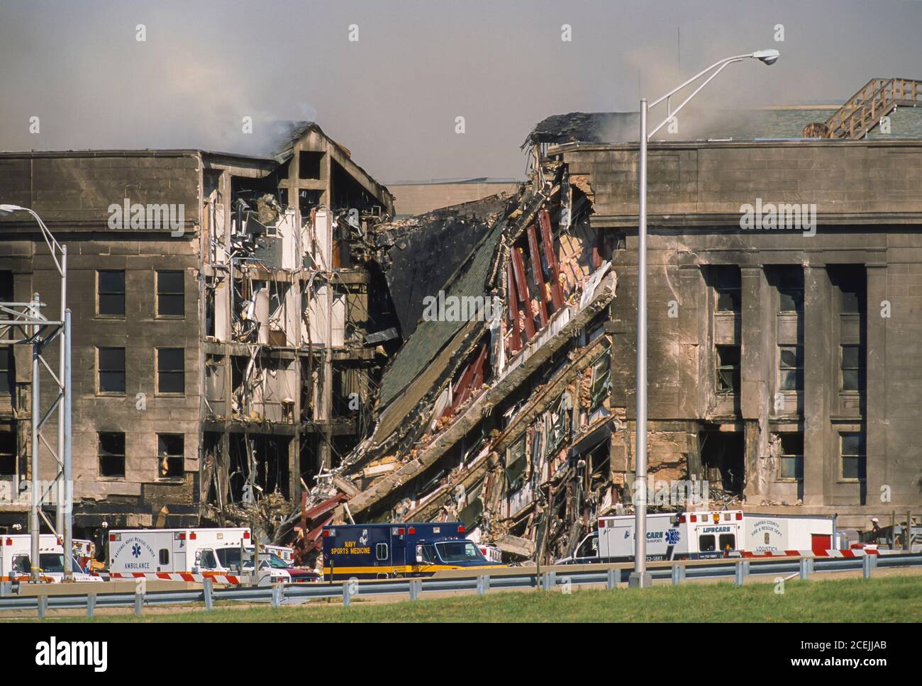 ARLINGTON, VIRGINIA, USA, SEPTEMBER 11, 2001 - Pentagon west side damage from hijacked 757 jetliner terrorism crash. Stock Photo