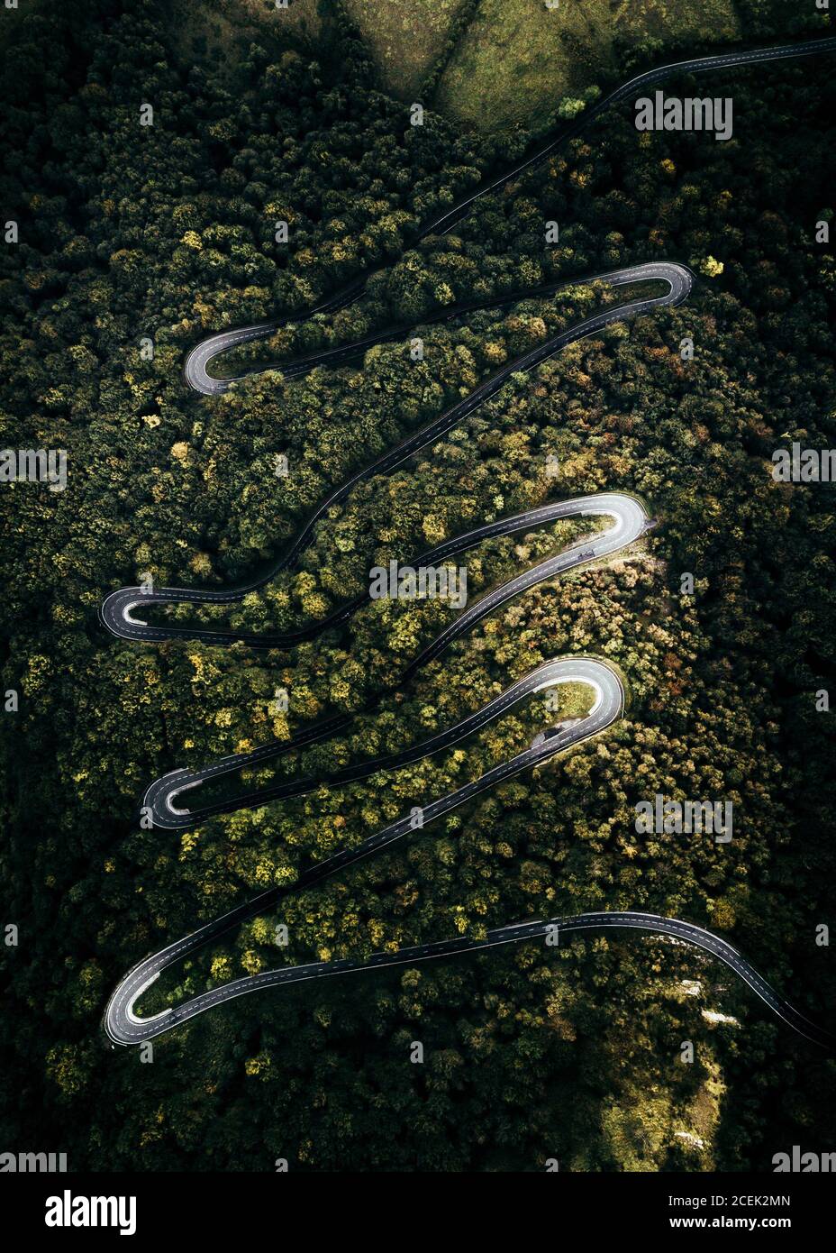 Amazing narrow road hi-res stock photography and images - Alamy
