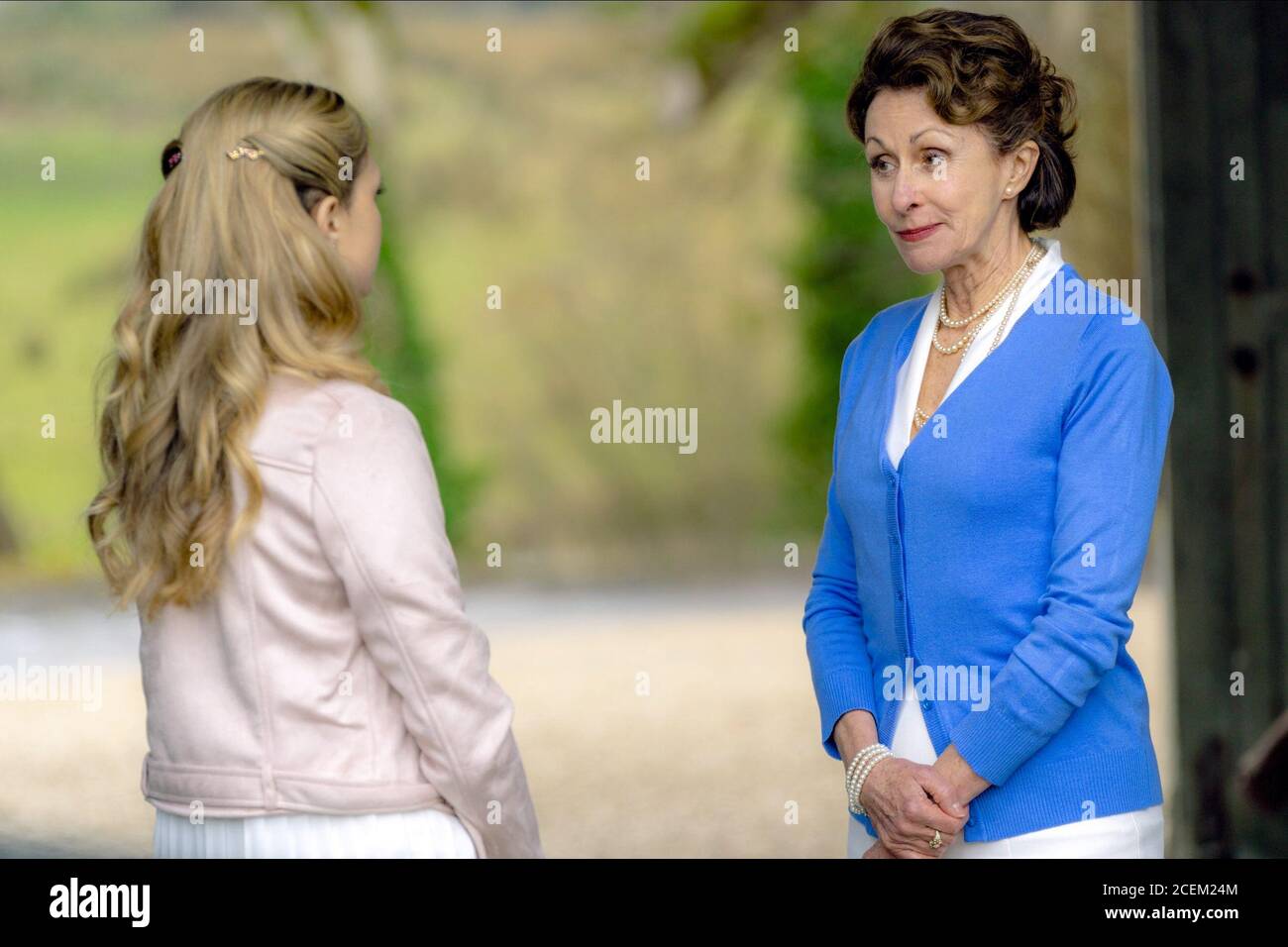 carmen-du-sautoy-high-resolution-stock-photography-and-images-alamy