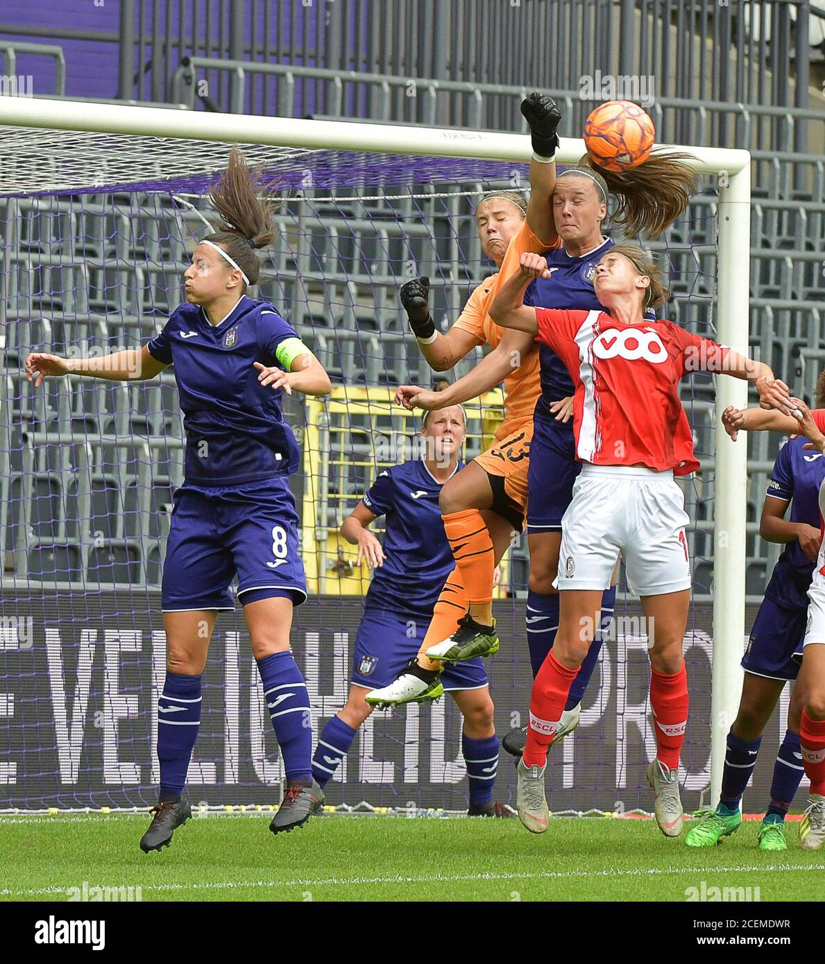 2,487 Standard De Liege V Rsc Anderlecht Jupiler League Stock