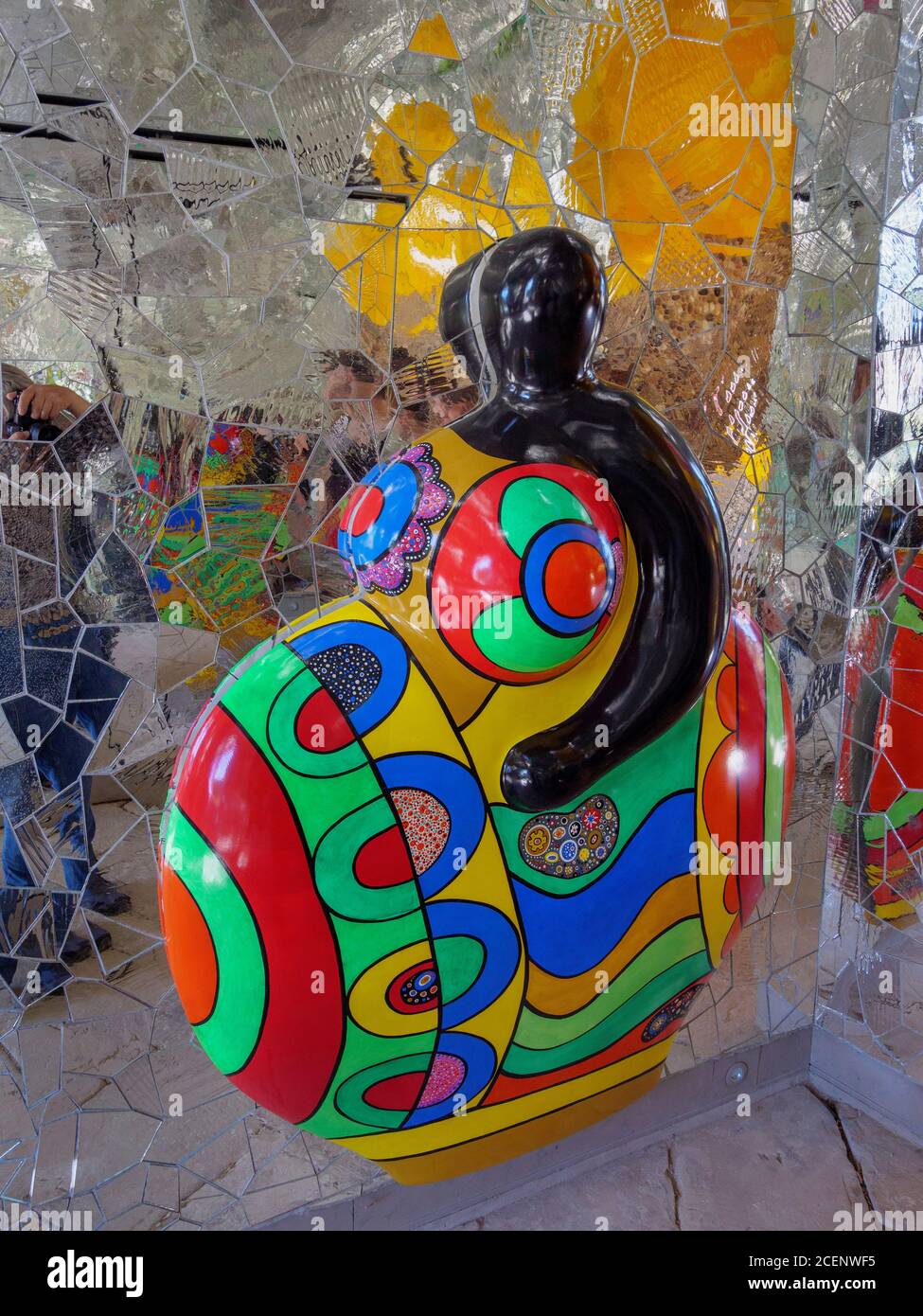 Grotte von Niki de Saint Phalle, Großer Garten der barocken